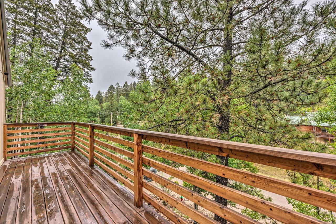 On The Rocks - A Modern Home With Decks And Views Клаудкрофт Экстерьер фото