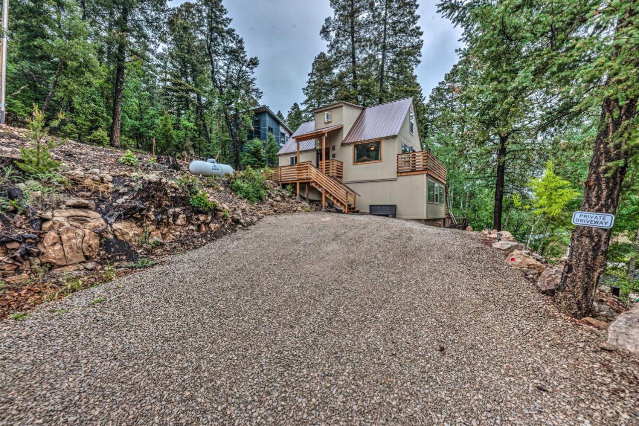 On The Rocks - A Modern Home With Decks And Views Клаудкрофт Экстерьер фото