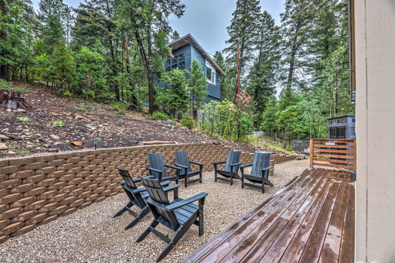 On The Rocks - A Modern Home With Decks And Views Клаудкрофт Экстерьер фото